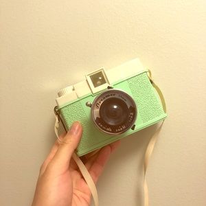 Lomography Diana 75mm
